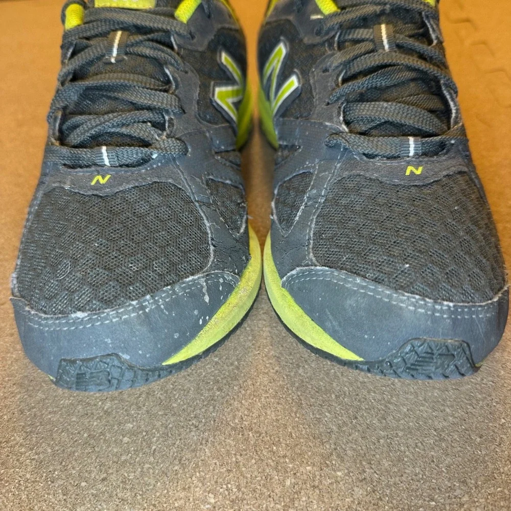 New Balance 630 Womens Running Shoes Grey Lime‎ Green W630LG2 Size 9 Made in USA